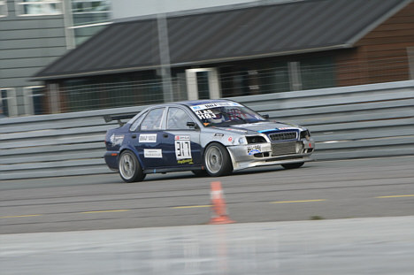 Klas Høj fik endelig oprejsning, da hans Volvo S40 makkede ret og kørte stærkt.